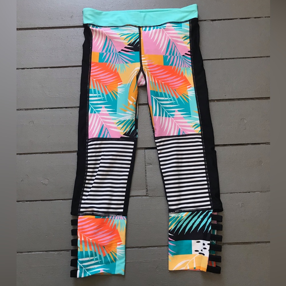 Body Glove Capris Colourful Palm Print Size Small/XS